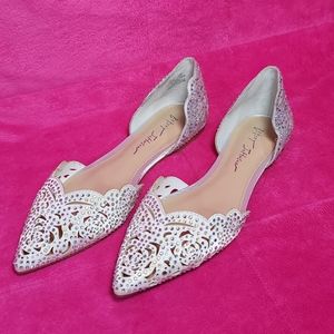 NEW SB Betsey Johnson White Bridal Flat Shoes Size 8.5M
